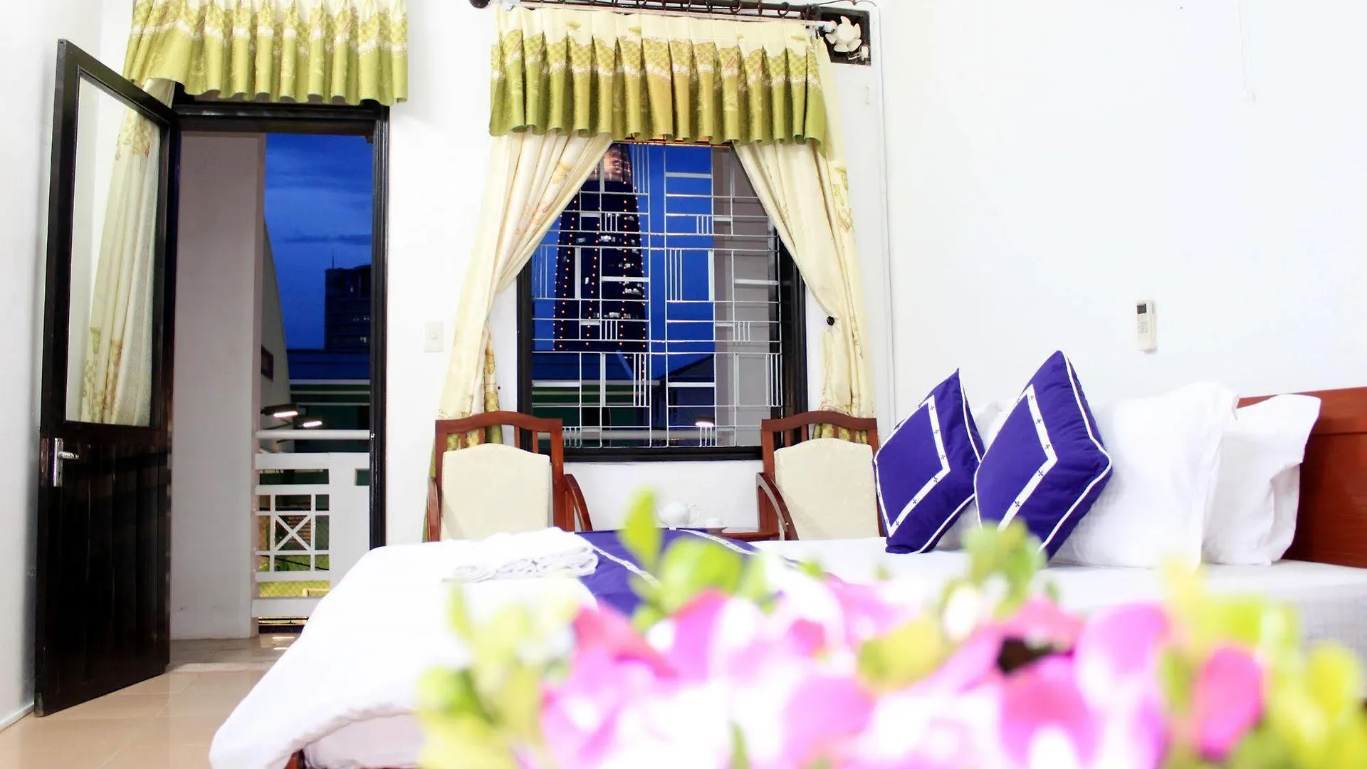 Ngoi Nha Xanh Hotel Da Nang